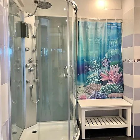 Crudi On The Sea Apartmán *