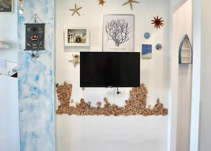 Crudi On The Sea Daire *